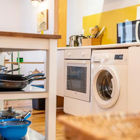 Warm And Inviting, Location By Urbanhosting Apartment Santander