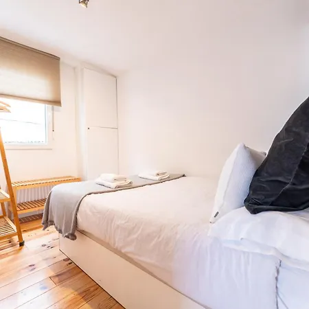 Warm And Inviting, Location By Urbanhosting * Santander