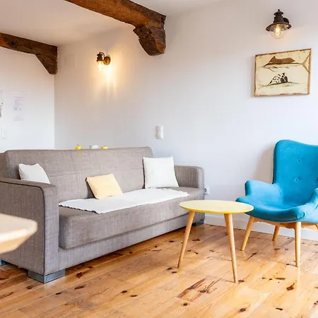 Apartment Warm And Inviting, Location By Urbanhosting Santander