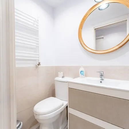 Warm And Inviting, Location By Urbanhosting 桑坦德